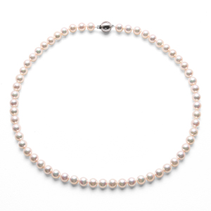 Pearl and Diamond Necklace